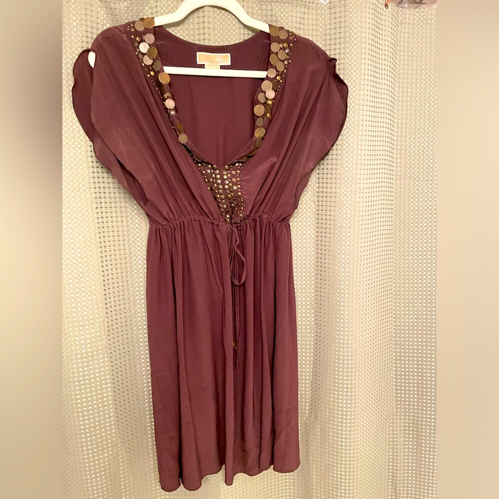 Michael Kors dress. Beautiful accents that are bronze and gold. A must have!
